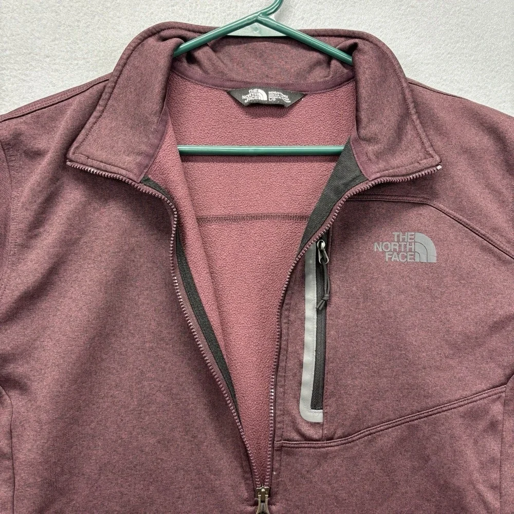 The North Face Cugo 1/2 Zip Pullover Mens L Burgundy Performance Sweatshirt